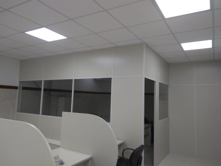 Divisoria Eucatex e Forro Mineral Scala